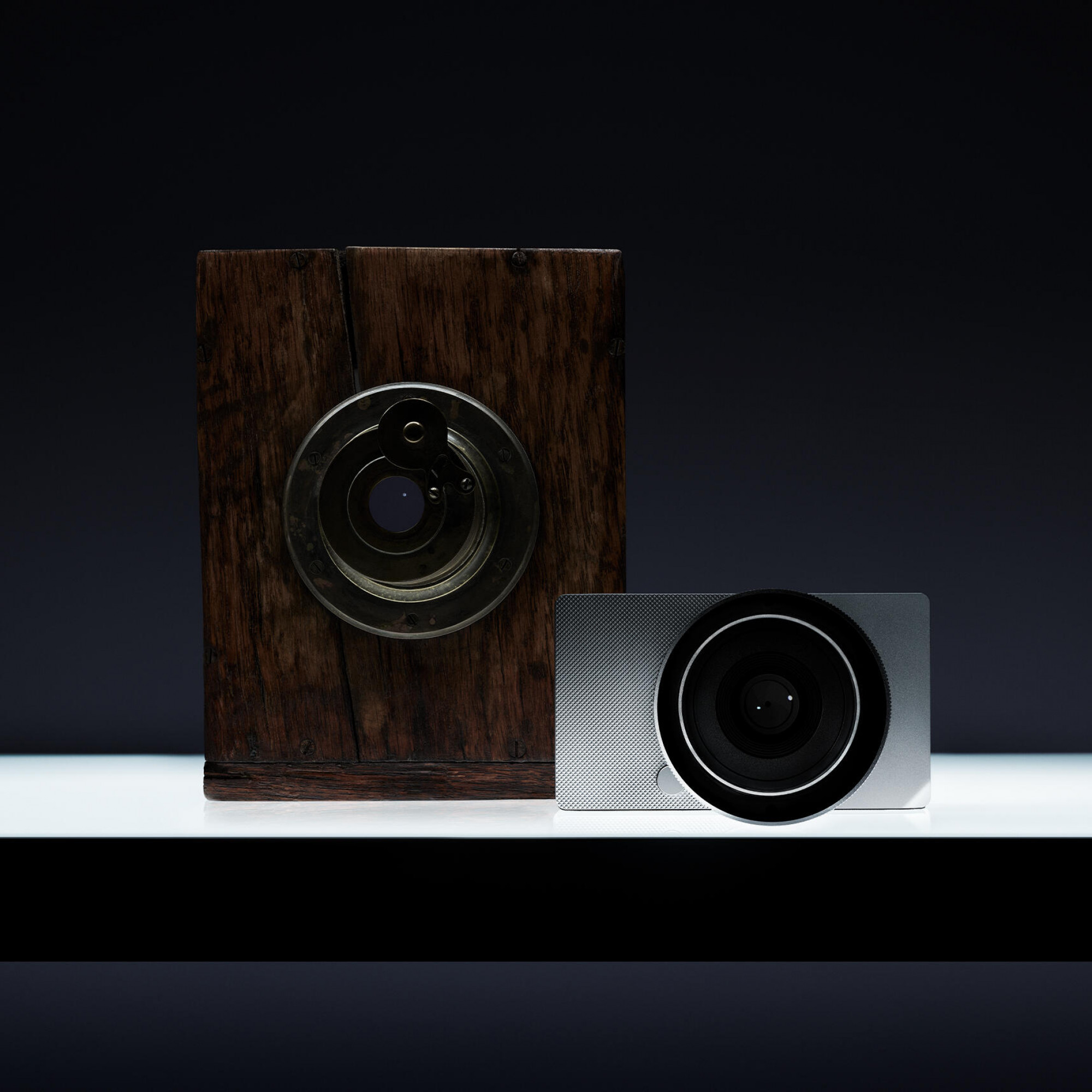 Минималистичная беззеркальная камера Sigma BF